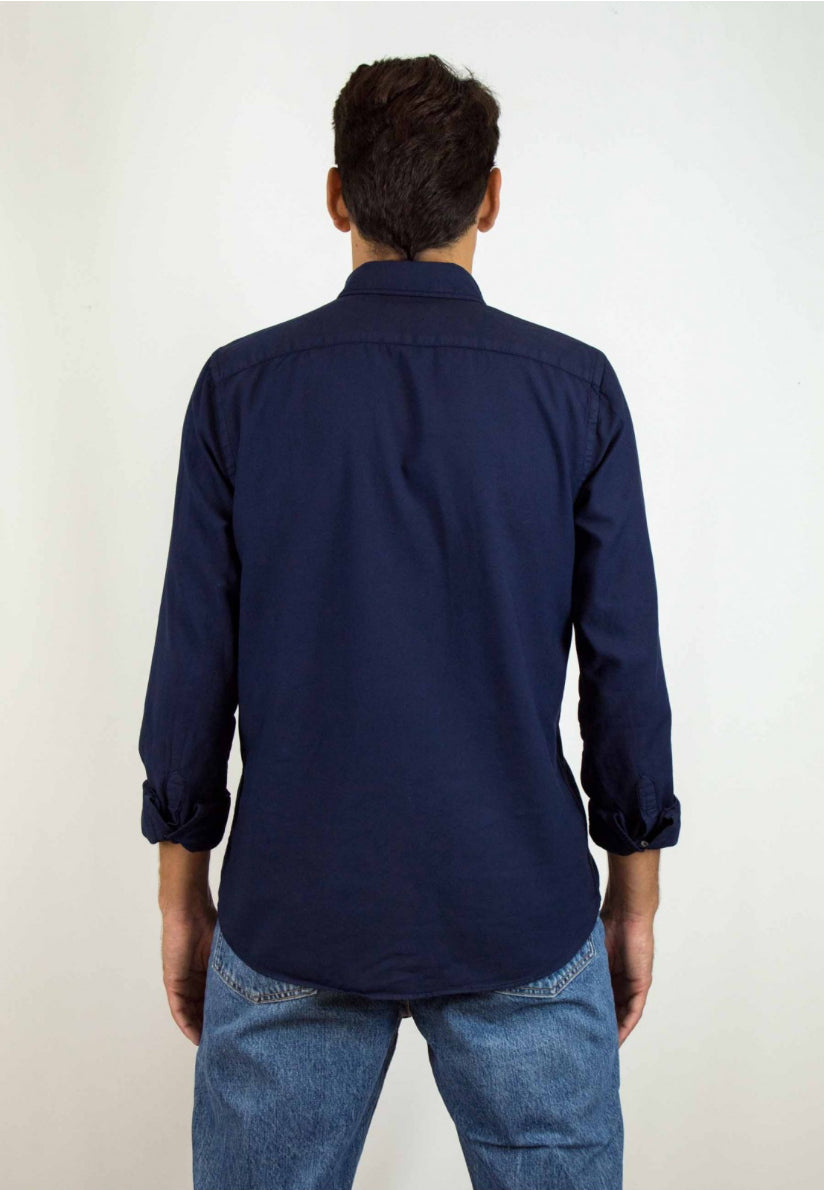 CAMISA OXFORD EFECTO LAVADO AZUL MARINO PATADEGAYO