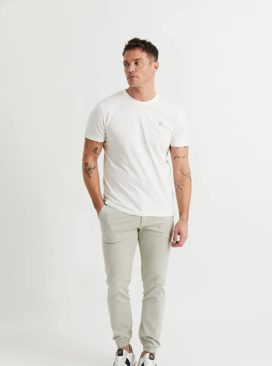 CAMISETA LOGO CLÁSICA BLANCO ROTO