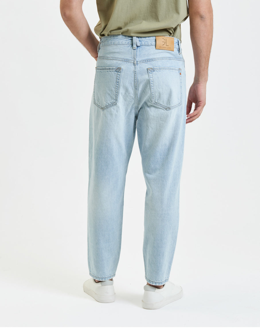 DAD RELAXED FIT LIGHT WASH JEANS GIANNI LUPO