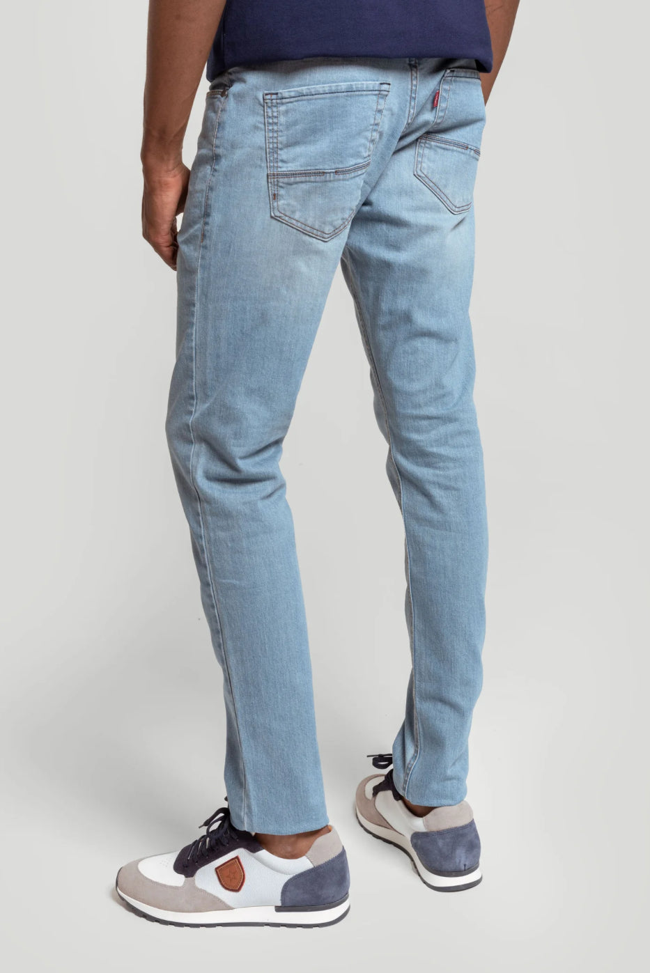 PANTALON TEJANO ÁCIDO REGULAR FIT A LA VAQUERA