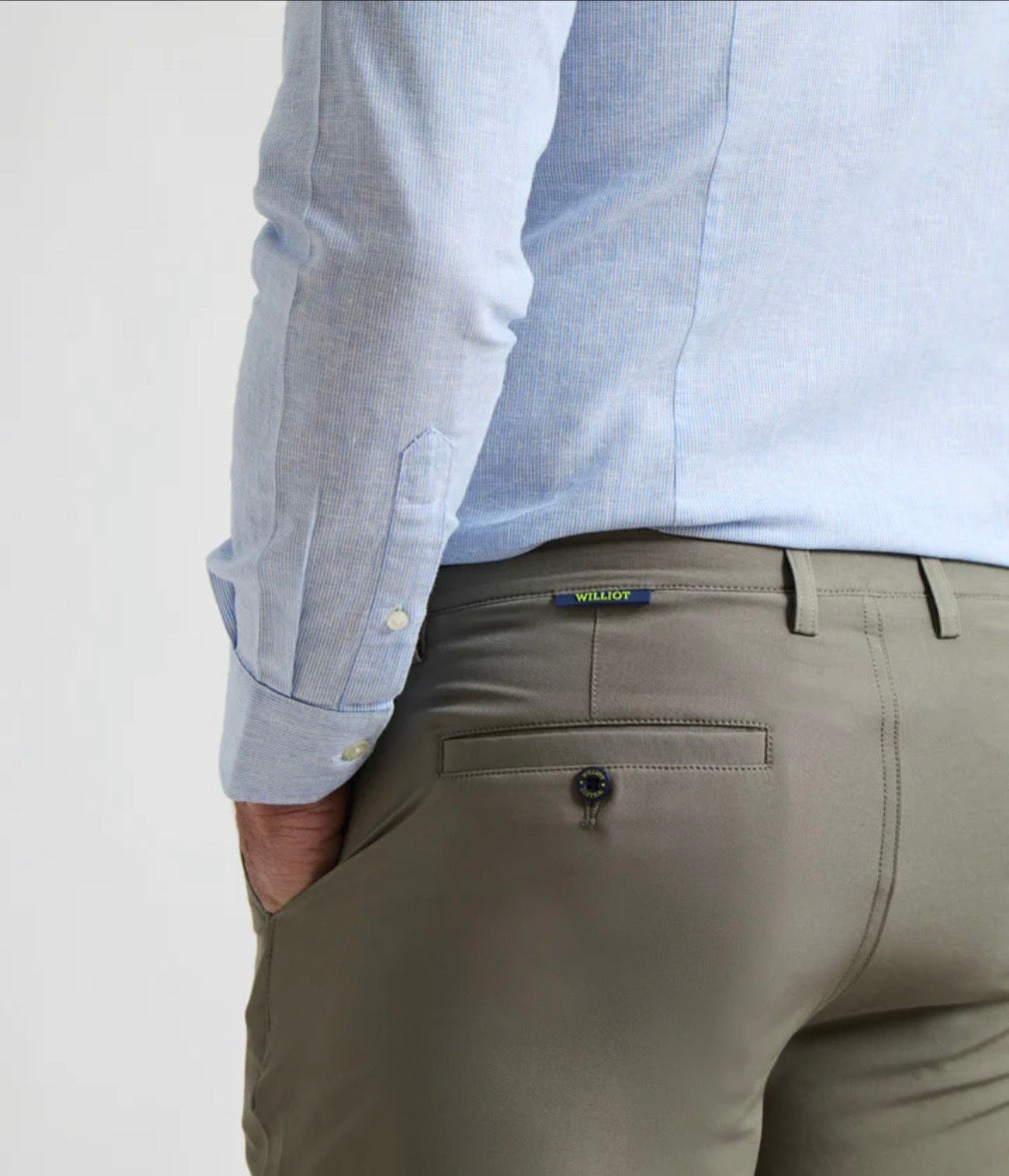 BERMUDA TEJIDO TÉCNICO WILLIOT