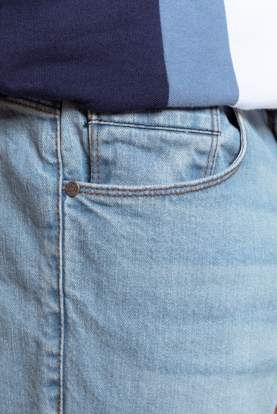 PANTALON TEJANO ÁCIDO REGULAR FIT A LA VAQUERA