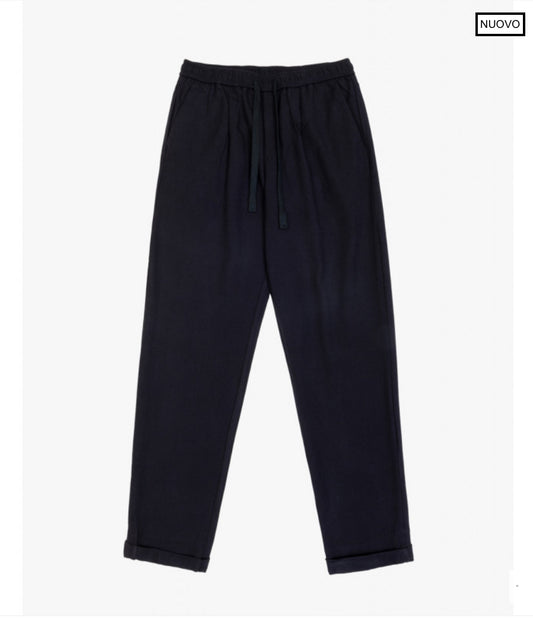 PANTALON JOGGER RELAXED AZUL CON PINZAS GIANNI LUPO