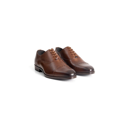 ZAPATO OXFORD QUARTER BROGUE MARRÓN PUROEGO