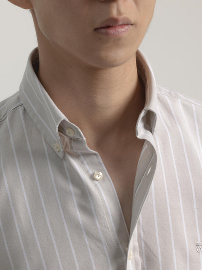 CAMISA OXFORD RAYA CUBIERTA ARENA PUROEGO
