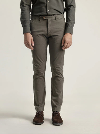 PANTALON CHINO TWILL VERDE BOSQUE PUROEGO