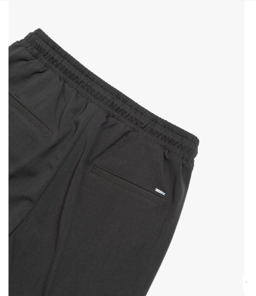 PANTALON JOGGER TÉCNICO VERDE MILITARY GIANNI LUPO