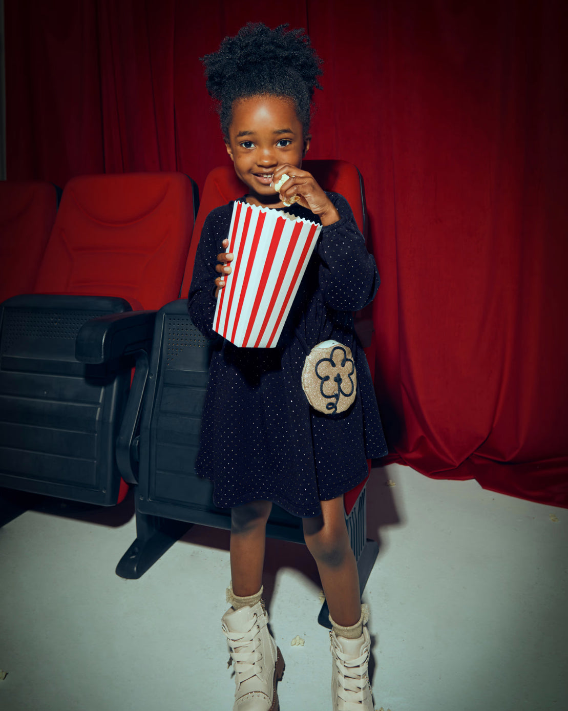 VESTIDO FELPA CON BOLSO NIÑA MAYORAL