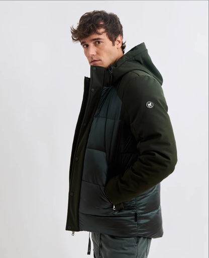 CHAQUETA TÉCNICA ULTRALIGERA VERDE WILLIOT