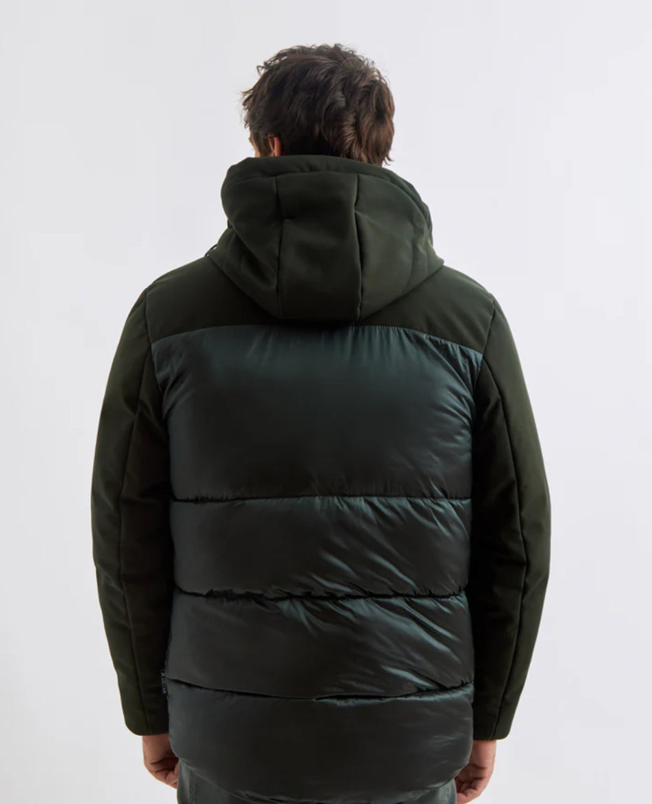 CHAQUETA TÉCNICA ULTRALIGERA VERDE WILLIOT