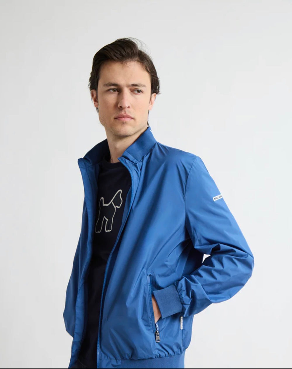 CAZADORA FINA TÉCNICA AZUL TINTA WILLIOT