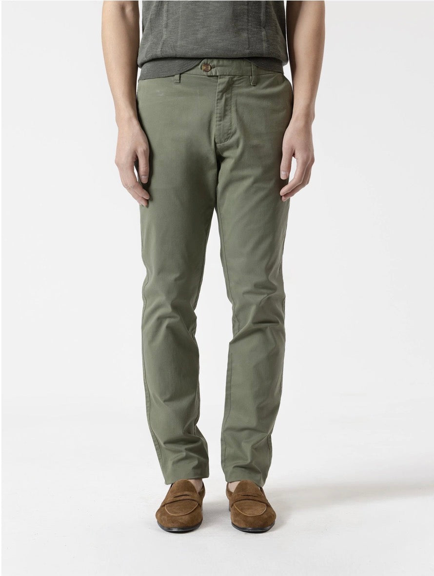 PANTALON CHINO TWILL VERDE PUROEGO
