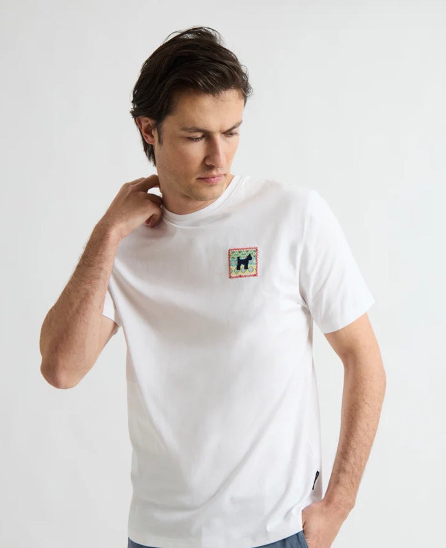 CAMISETA LOGO ÉTNICO BLANCA WILLIOT