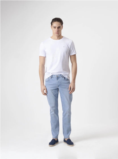 JEANS SLIM FIT AZUL CLARO PUROEGO