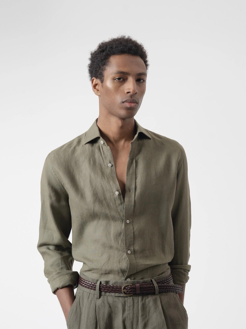 CAMISA LINO VERDE MILITAR PUROEGO
