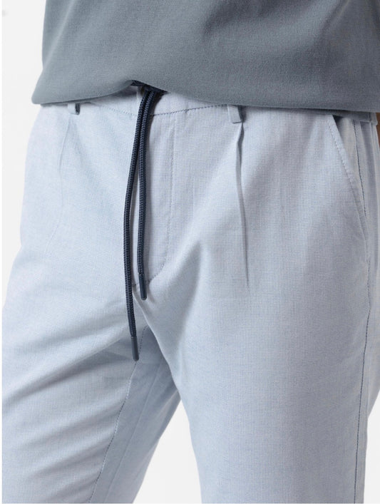 PANTALÓN DOBBY STRECHT AZUL CELESTE PUROEGO