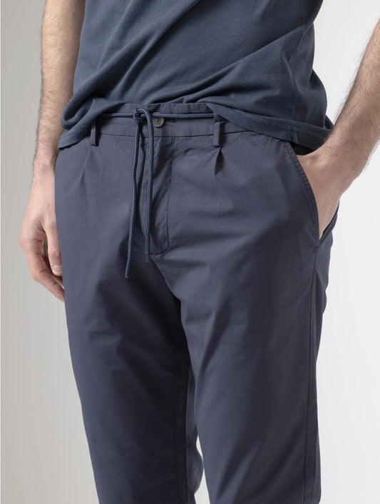 PANTALÓN GABARDINA STRECHT MARINO PUROEGO