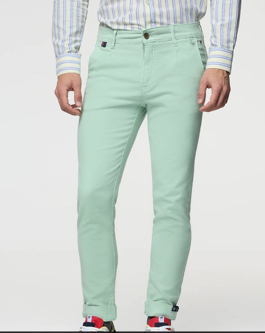 PANTALÓN TOBILLERO V26 VERDE WILLIOT
