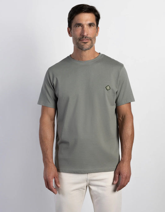 BOSTON CAMISETA REGULAR FIT LOGO MUSGO