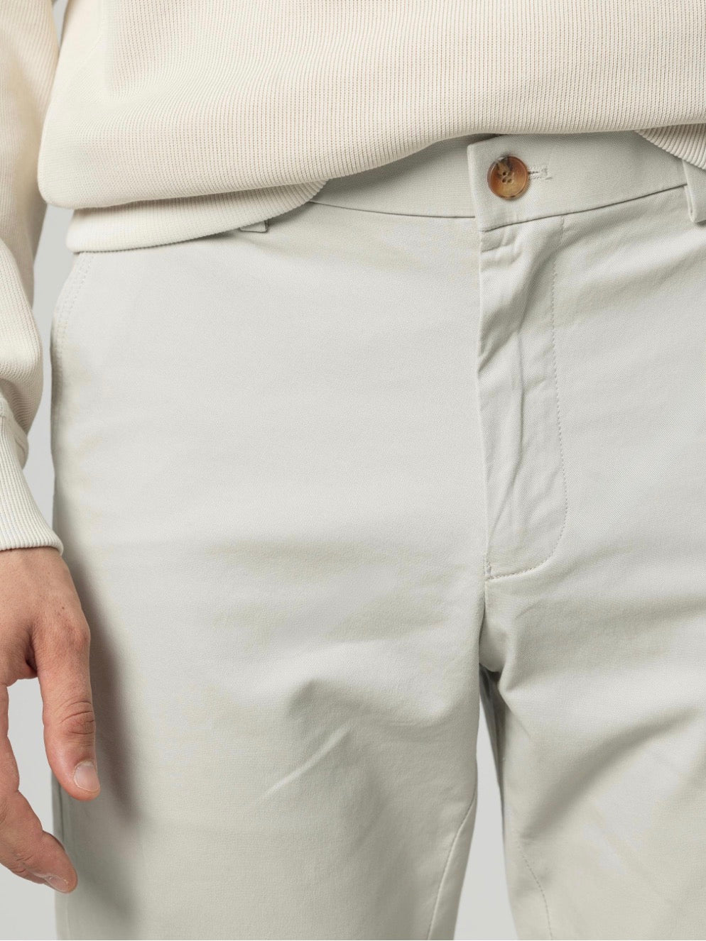 PUROEGO PANTALÓN CHINO FLEX FIT PIEDRA