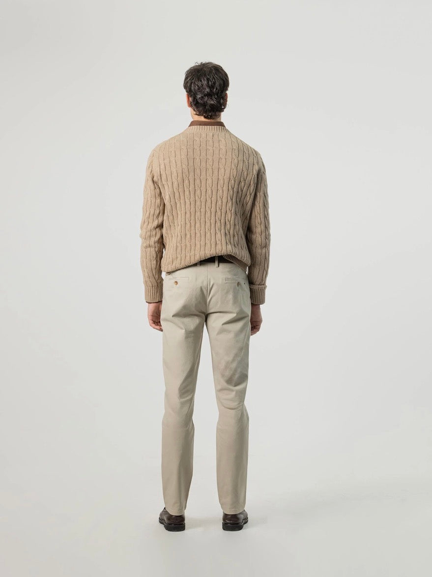 PUROEGO PANTALÓN CHINO FLEX FIT ARENA