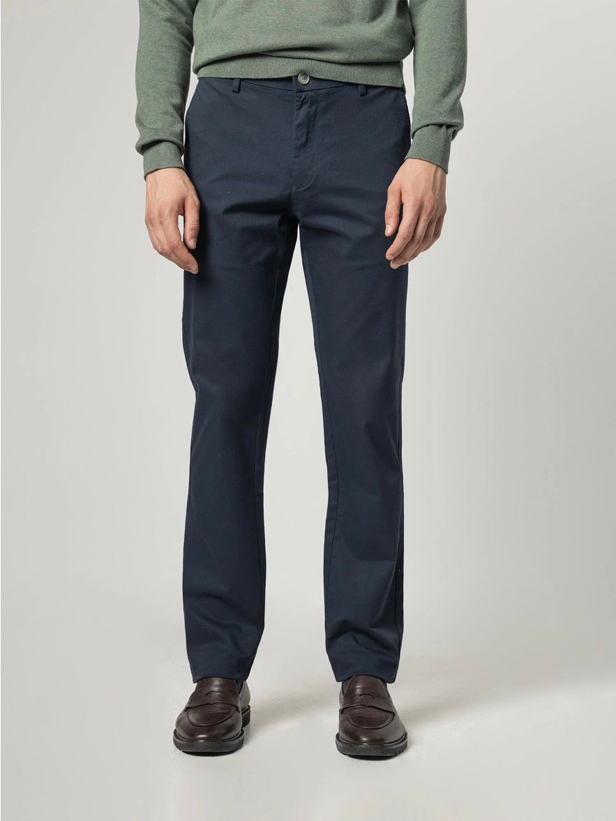 PUROEGO PANTALÓN CHINO FLEX FIT MARINO