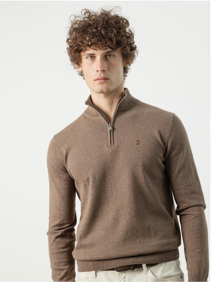 PUROEGO JERSEY CUELLO MOCK CREMALLERA MARRÓN