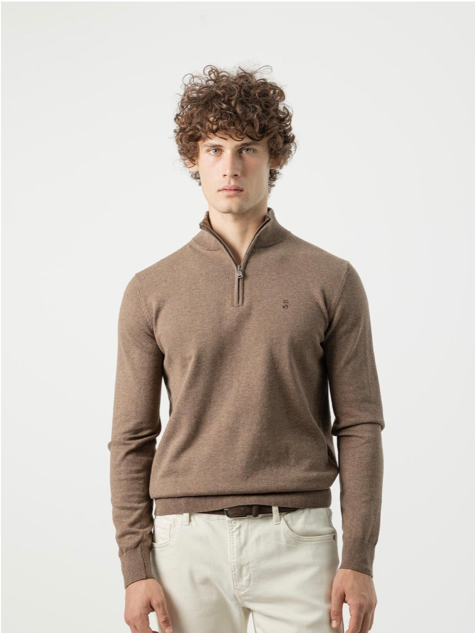 PUROEGO JERSEY CUELLO MOCK CREMALLERA MARRÓN